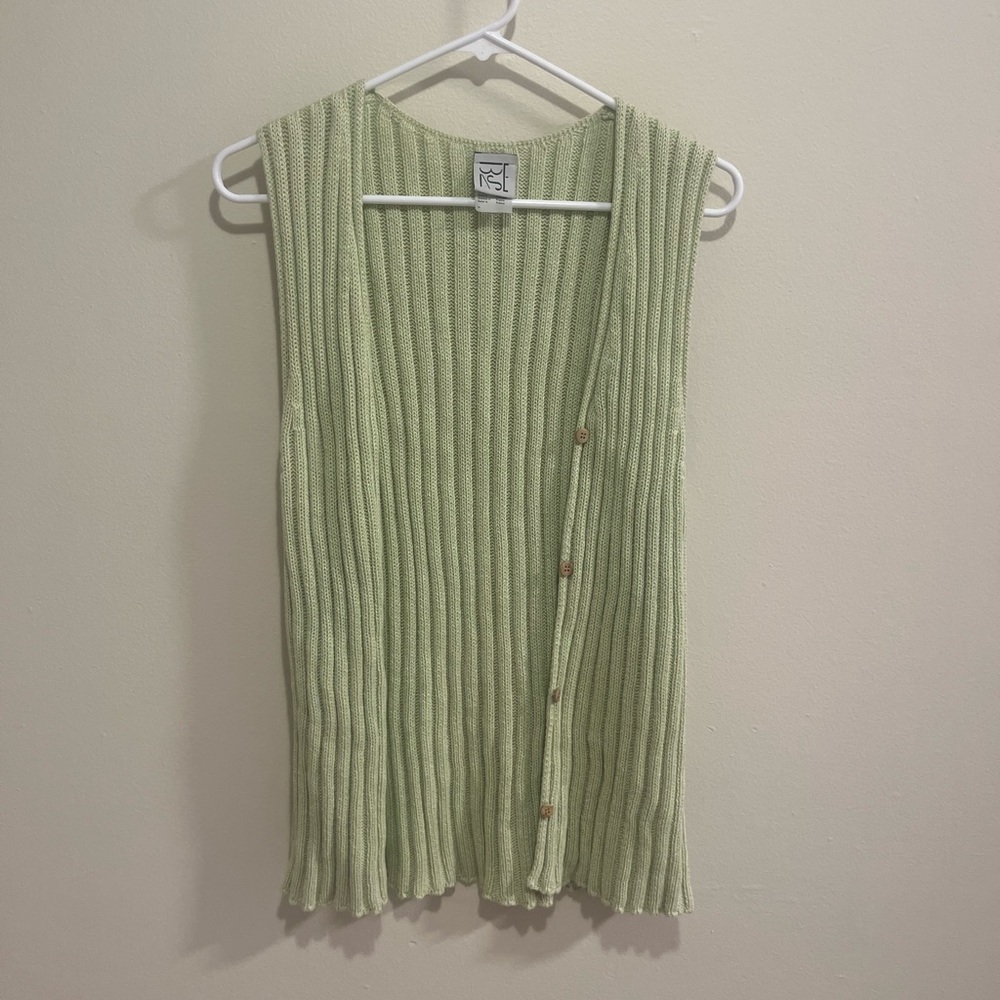 BaseRange sweater vest MEDIUM